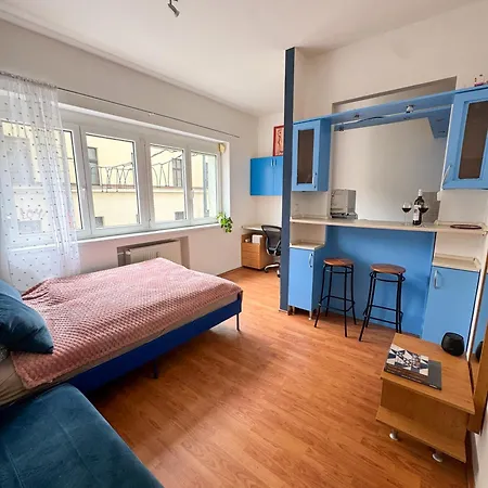 Apartment Old Town Cozy In Center Bratislava